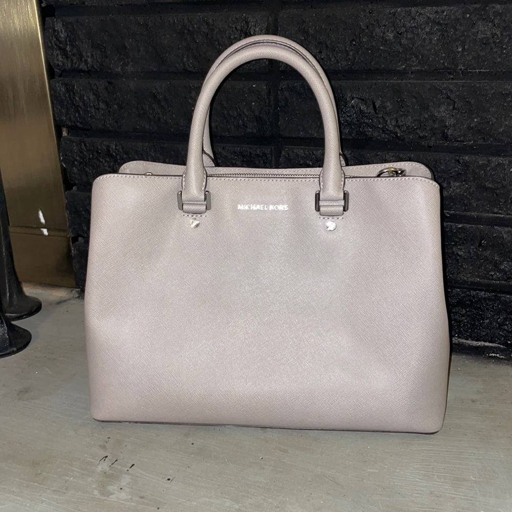 Michael Kors Savannah Large - Picture 4 of 16